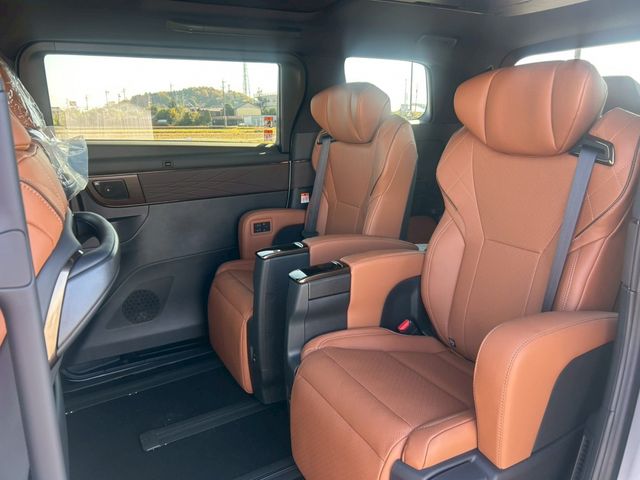 TOYOTA VELLFIRE  HYBRID 2025