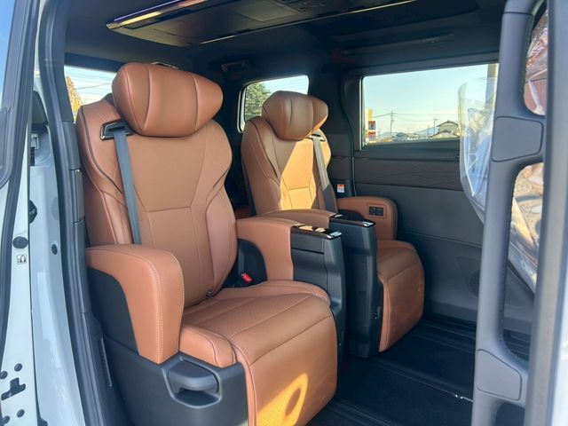 TOYOTA VELLFIRE  HYBRID 2025