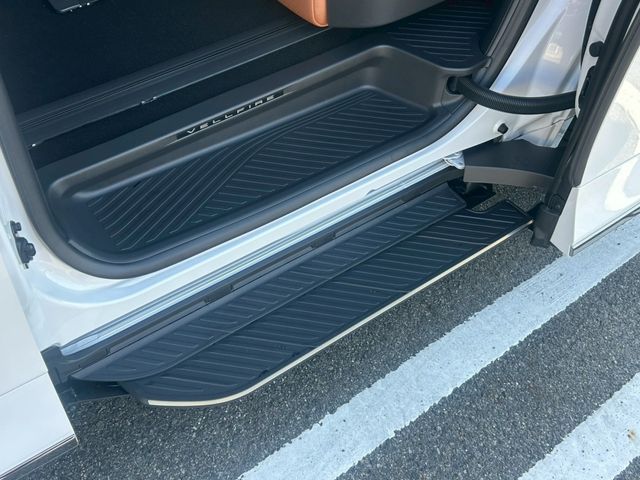 TOYOTA VELLFIRE  HYBRID 2025