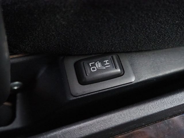 MITSUBISHI DELICA D:5 4WD 2015