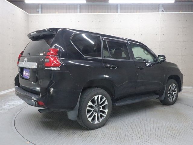 TOYOTA LANDCRUISER PRADO 2022