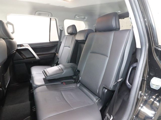 TOYOTA LANDCRUISER PRADO 2022