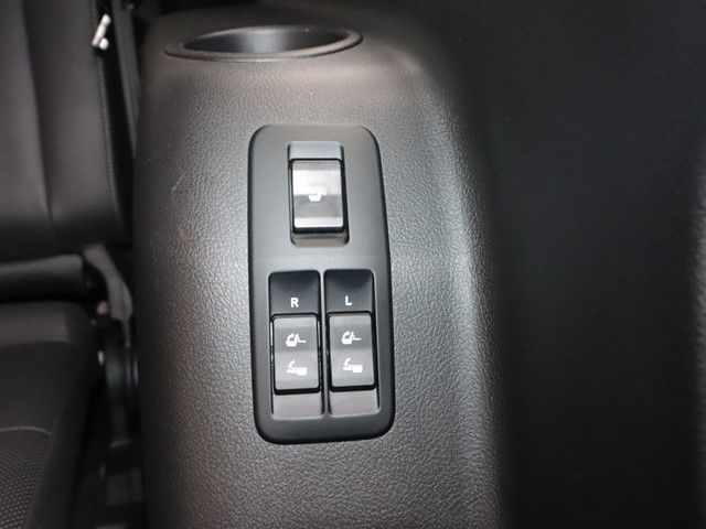 TOYOTA LANDCRUISER PRADO 2022