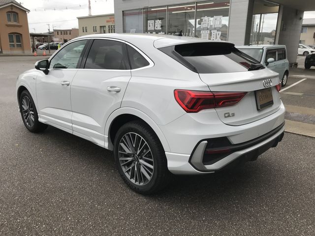 AUDI AUDI Q3 SPORTBACK 2021