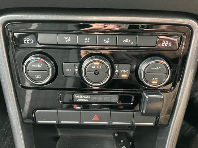 VOLKSWAGEN VOLKSWAGEN The BEETLE 2018