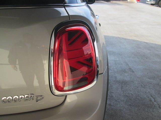 BMW MINI COOPER D 5DOOR 2021