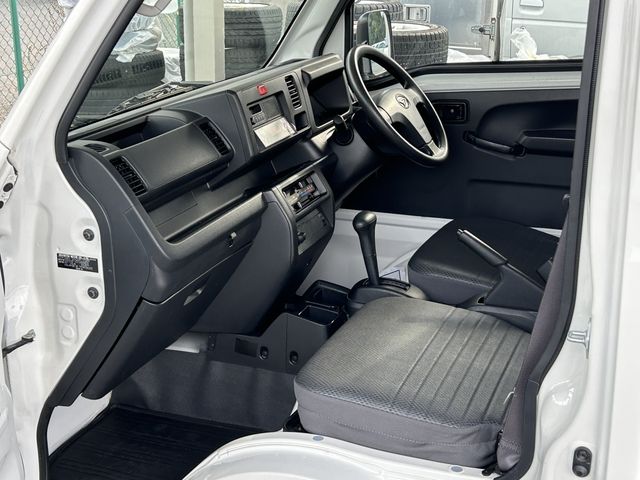 DAIHATSU HIJET truck 2019