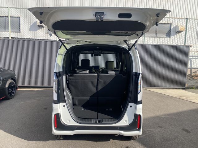 HONDA N BOX CUSTOM 2025