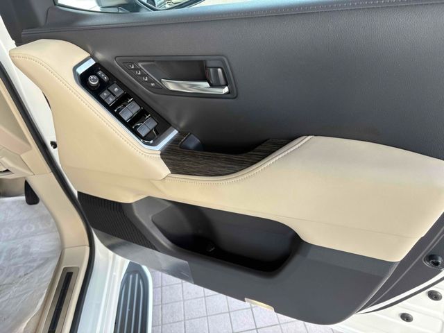 TOYOTA LANDCRUISER wagon 2023