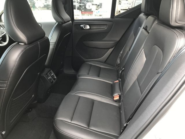 VOLVO VOLVO XC40 2021