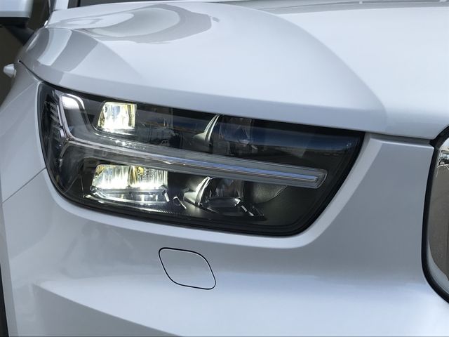 VOLVO VOLVO XC40 2021