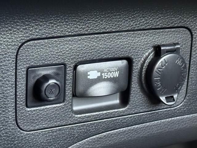 TOYOTA RAV4 HYBRID 4WD 2020