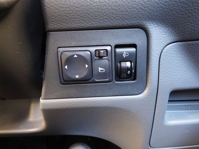 NISSAN NV200 VANETTE van 2017