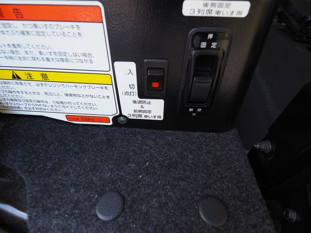 NISSAN NV200 VANETTE van 2017