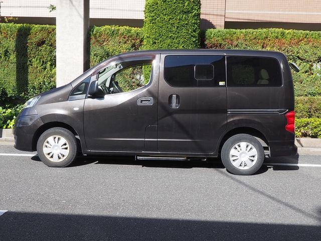 NISSAN NV200 VANETTE van 2017