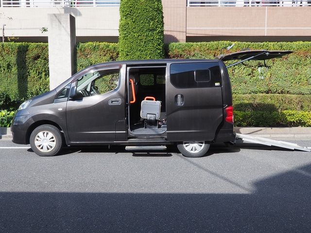 NISSAN NV200 VANETTE van 2017