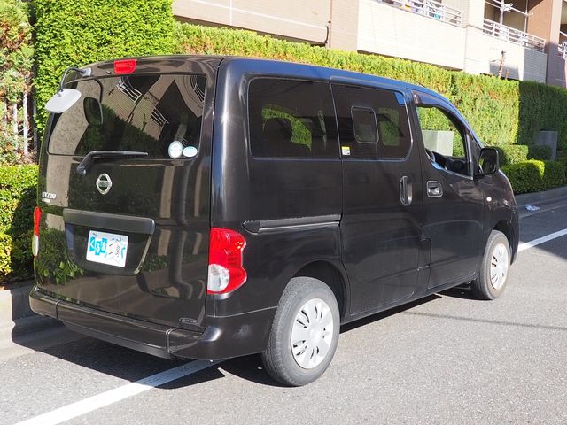 NISSAN NV200 VANETTE van 2017