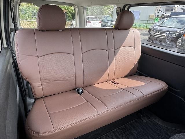 TOYOTA HIACE van 2WD 2019