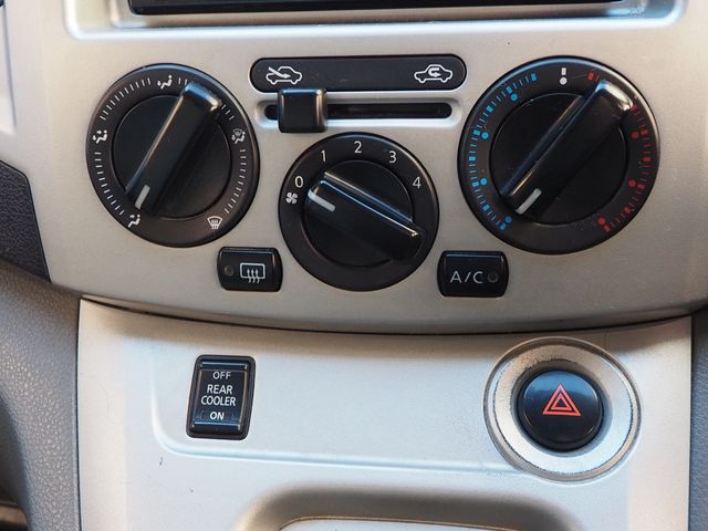 NISSAN NV200 VANETTE van 2015