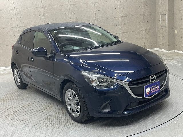 MAZDA DEMIO 2015
