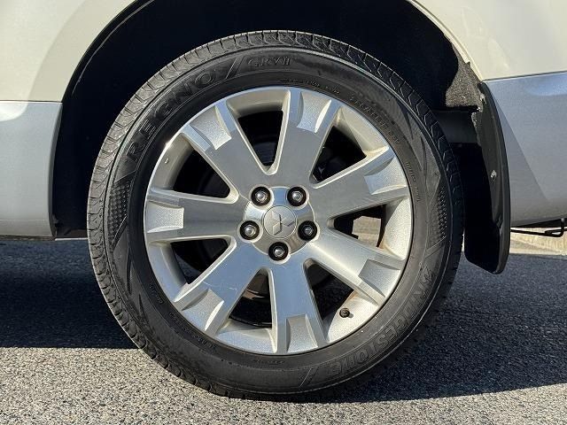 MITSUBISHI DELICA D:5 4WD 2013