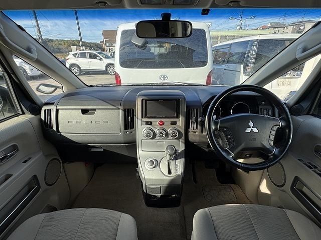 MITSUBISHI DELICA D:5 4WD 2013