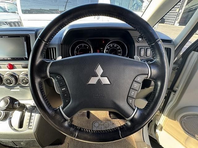 MITSUBISHI DELICA D:5 4WD 2013