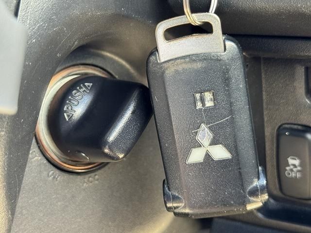 MITSUBISHI DELICA D:5 4WD 2013