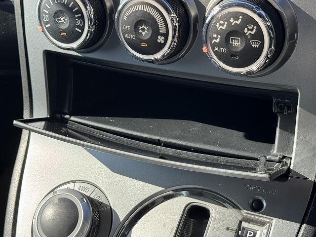 MITSUBISHI DELICA D:5 4WD 2013