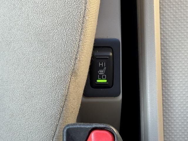 MITSUBISHI DELICA D:5 4WD 2013