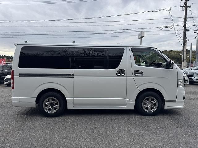 TOYOTA HIACE van 2WD 2013