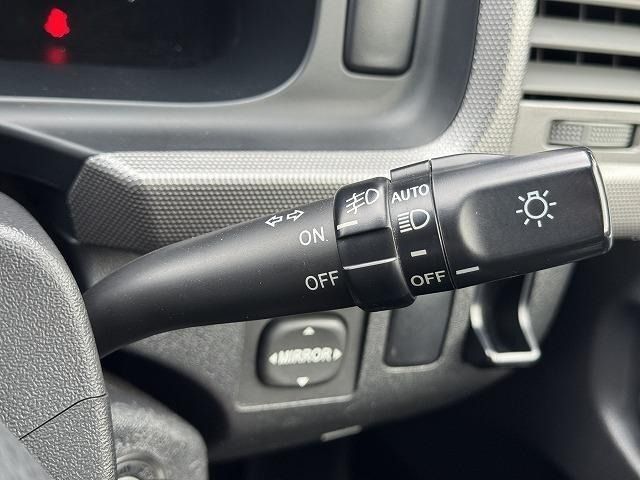 TOYOTA HIACE van 2WD 2013