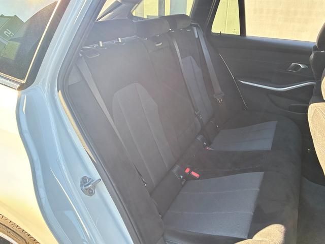 BMW BMW 3series TOURING 2025