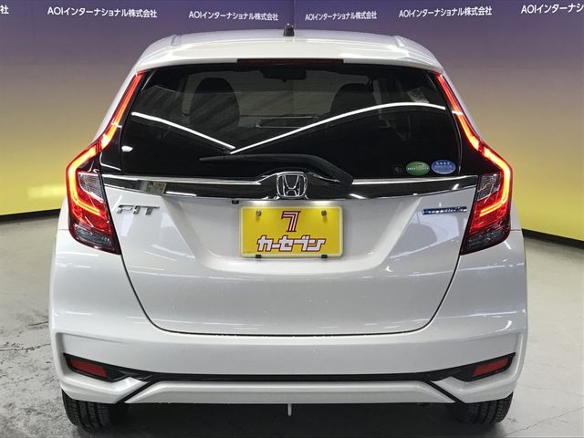 HONDA FIT HYBRID 2018