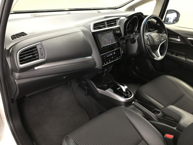 HONDA FIT HYBRID 2018