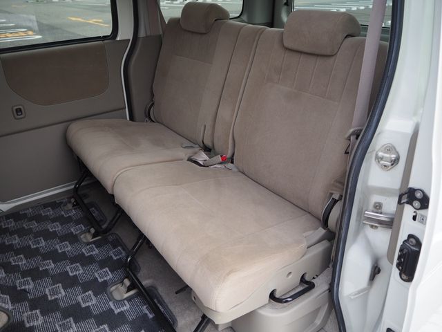 DAIHATSU ATRAI wagon 2012