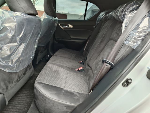 TOYOTA LEXUS CT200h 2015