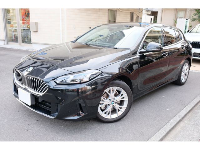 BMW BMW 1series 2025