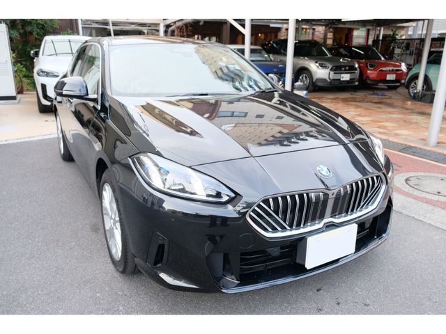 BMW BMW 1series 2025