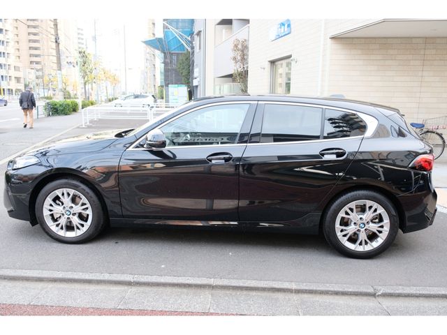 BMW BMW 1series 2025