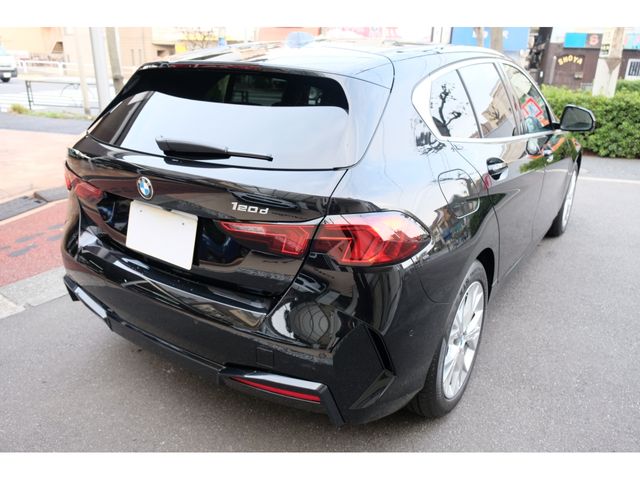 BMW BMW 1series 2025