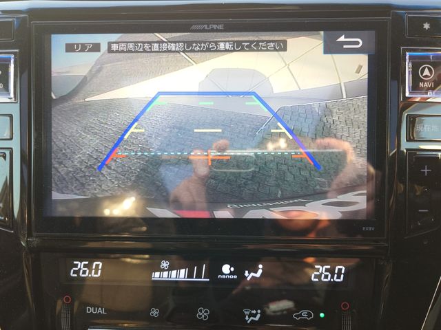 TOYOTA HARRIER HYBRID 2016