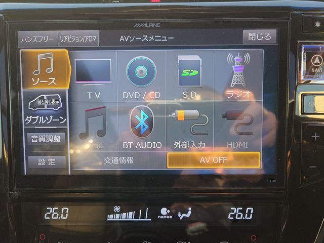 TOYOTA HARRIER HYBRID 2016