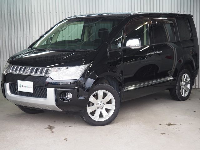 MITSUBISHI DELICA D:5 4WD 2010