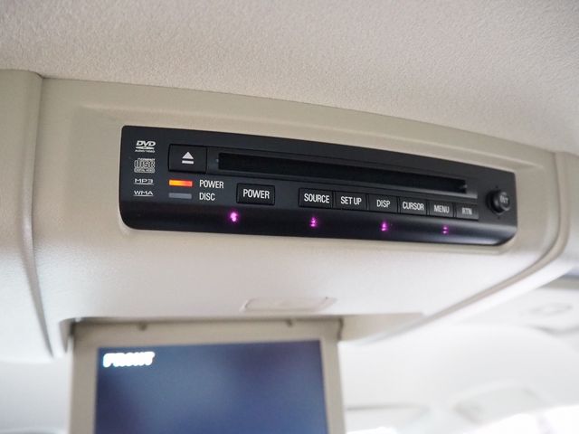 MITSUBISHI DELICA D:5 4WD 2010