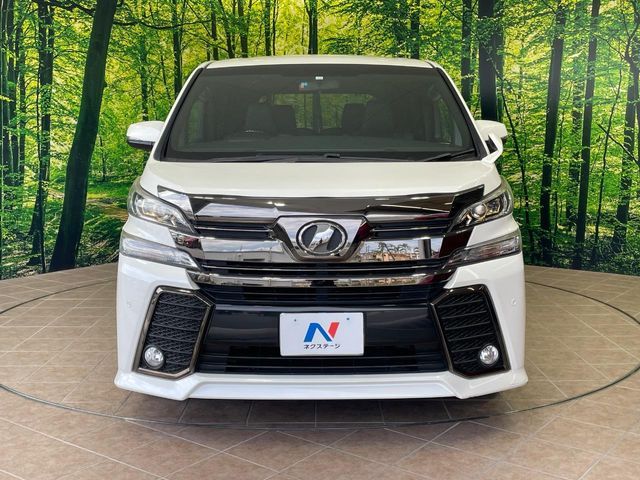 TOYOTA VELLFIRE 2016