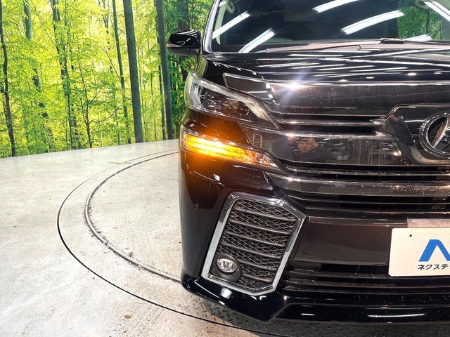 TOYOTA VELLFIRE 2016