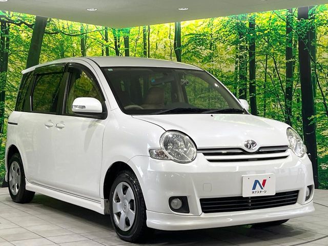 TOYOTA SIENTA 2012