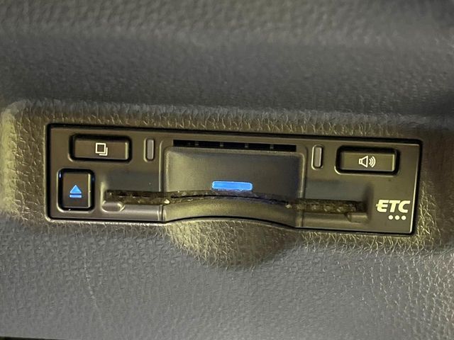 TOYOTA SIENTA HYBRID 2023