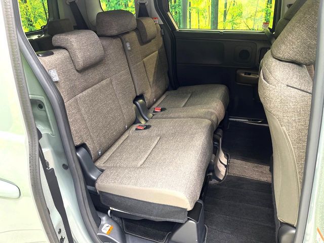 TOYOTA SIENTA HYBRID 2023